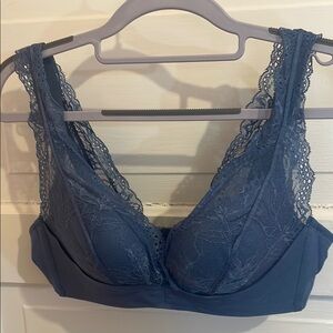 Lace Trim Blue Underwire Bra 38B